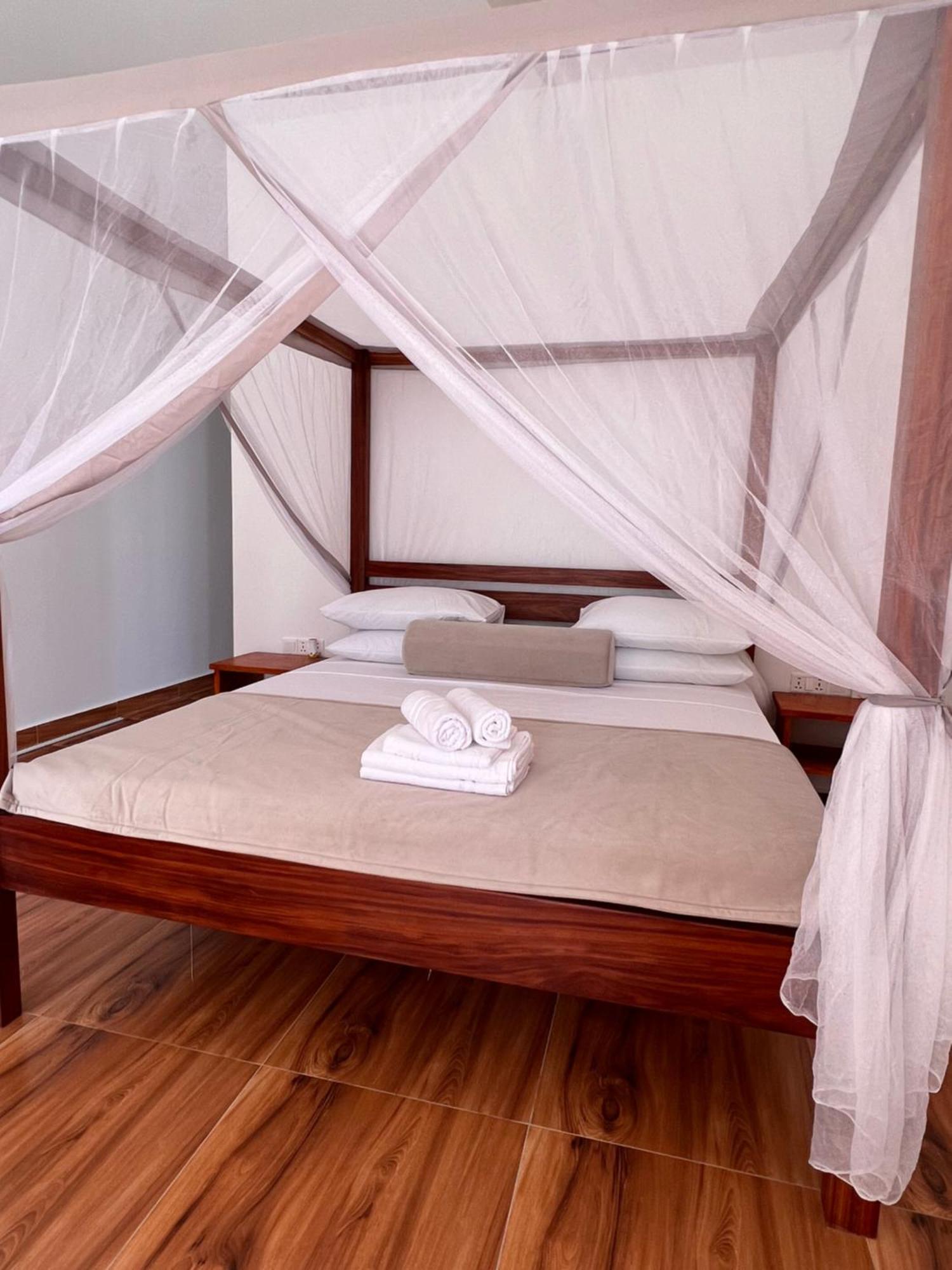 S&S Hotel Jambiani  Bagian luar foto